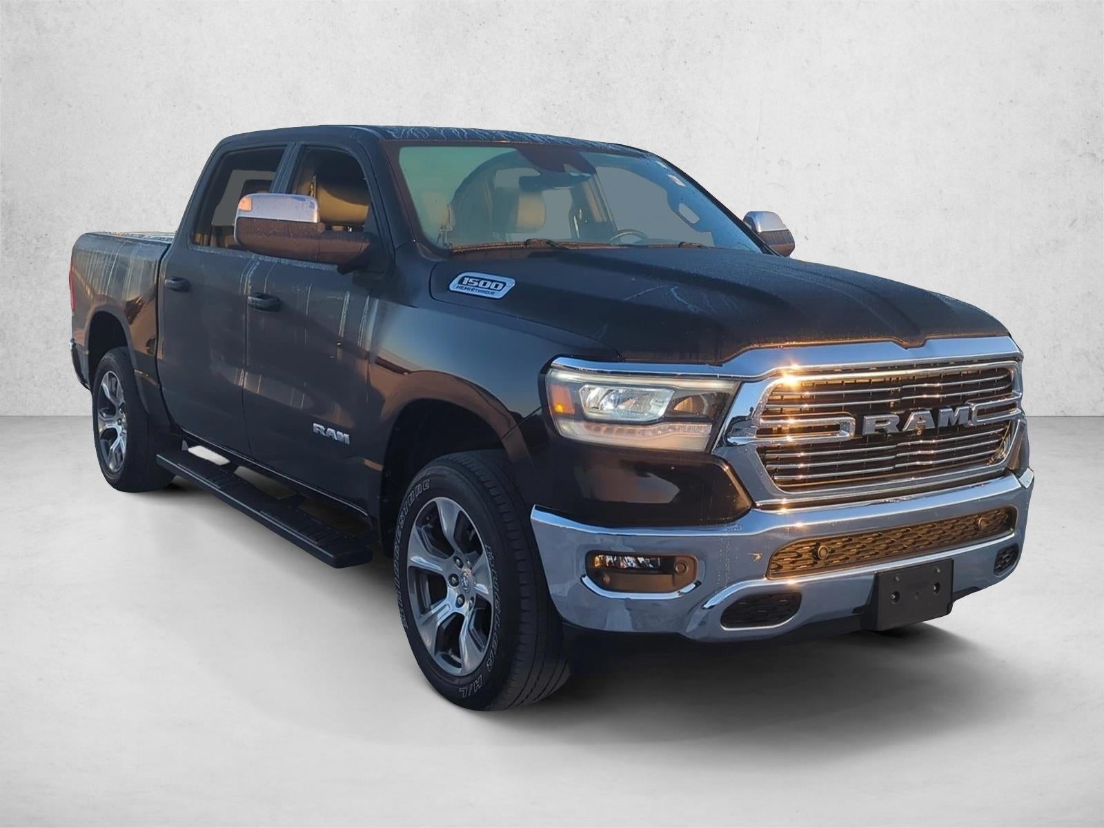 2023 RAM 1500 Laramie 4x4 Crew Cab 5'7" Box