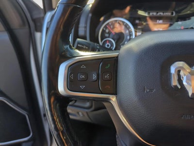 2019 RAM 1500 Laramie 4x4 Crew Cab 5'7" Box