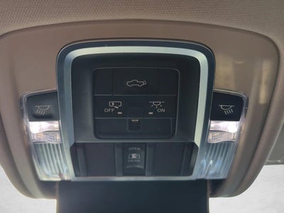 2019 RAM 1500 Laramie 4x4 Crew Cab 5'7" Box