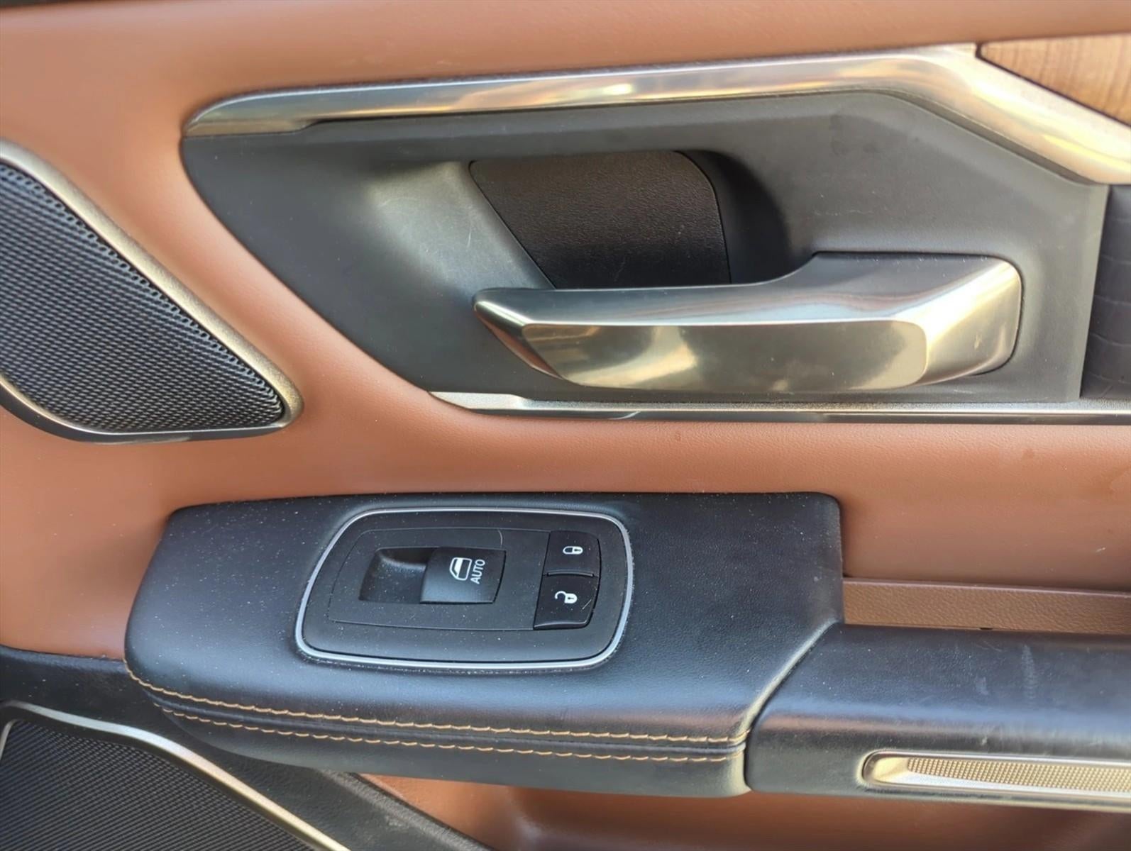 2021 RAM 1500 Longhorn 4x4 Crew Cab 5'7" Box