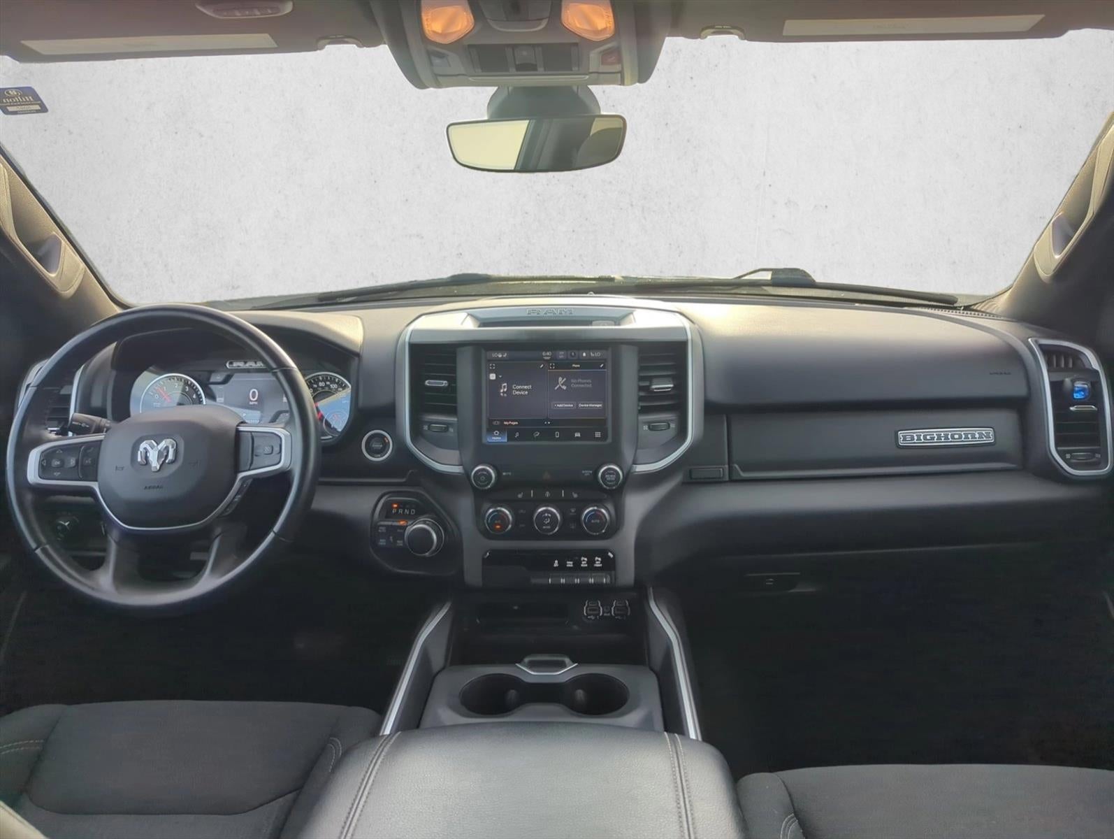 2022 RAM 1500 Big Horn 4x4 Crew Cab 6'4" Box