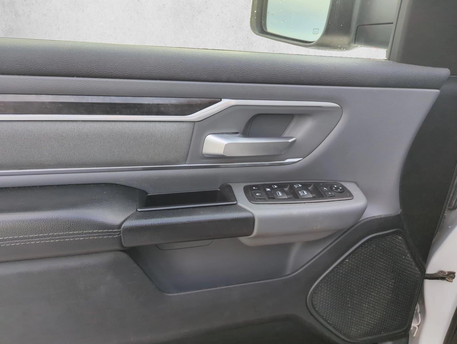 2021 RAM 1500 Big Horn 4x4 Crew Cab 6'4" Box