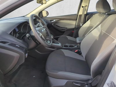2013 Ford Focus 4dr Sdn SE