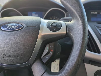 2013 Ford Focus 4dr Sdn SE
