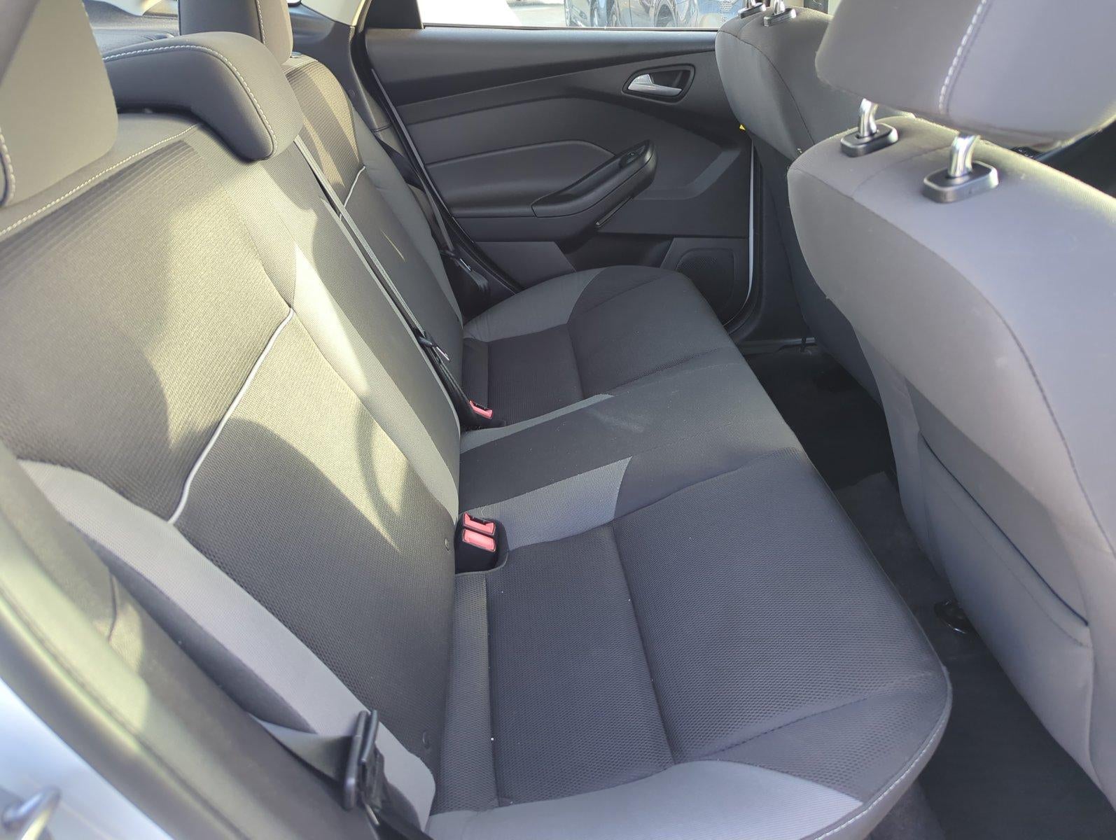 2013 Ford Focus 4dr Sdn SE