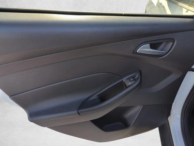 2013 Ford Focus 4dr Sdn SE