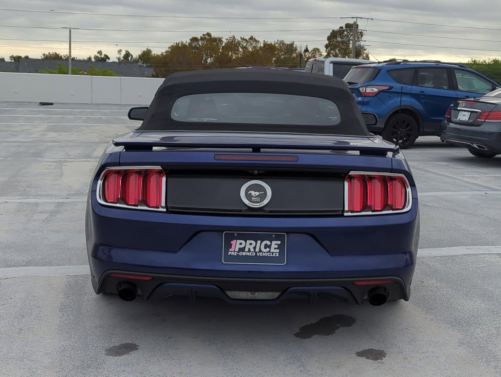 2015 Ford Mustang 2dr Conv EcoBoost Premium