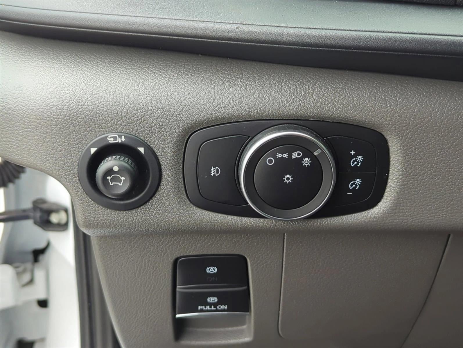 2022 Ford Transit Passenger Wagon T-350 148" Low Roof XLT RWD