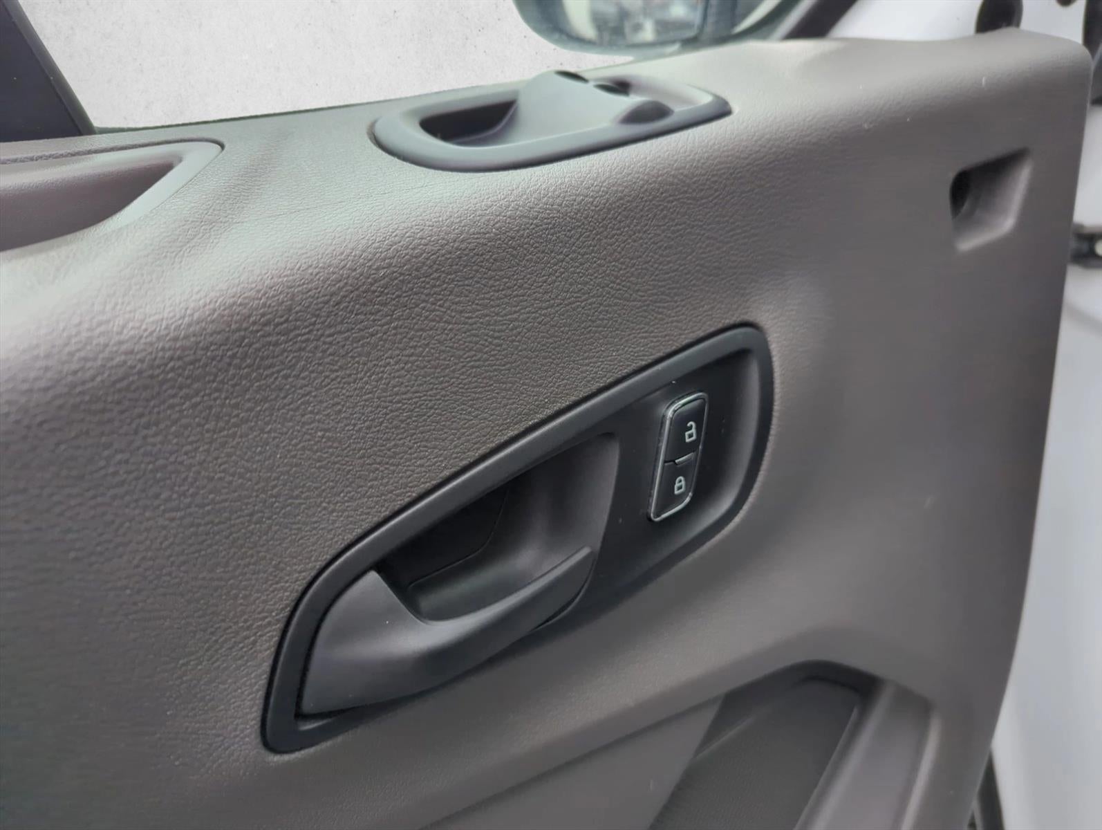 2022 Ford Transit Passenger Wagon T-350 148" Low Roof XLT RWD