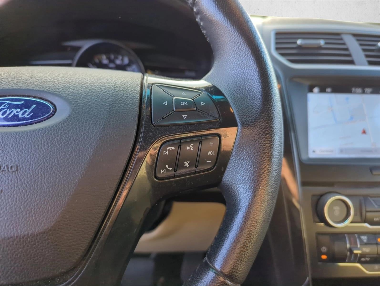 2017 Ford Explorer XLT FWD