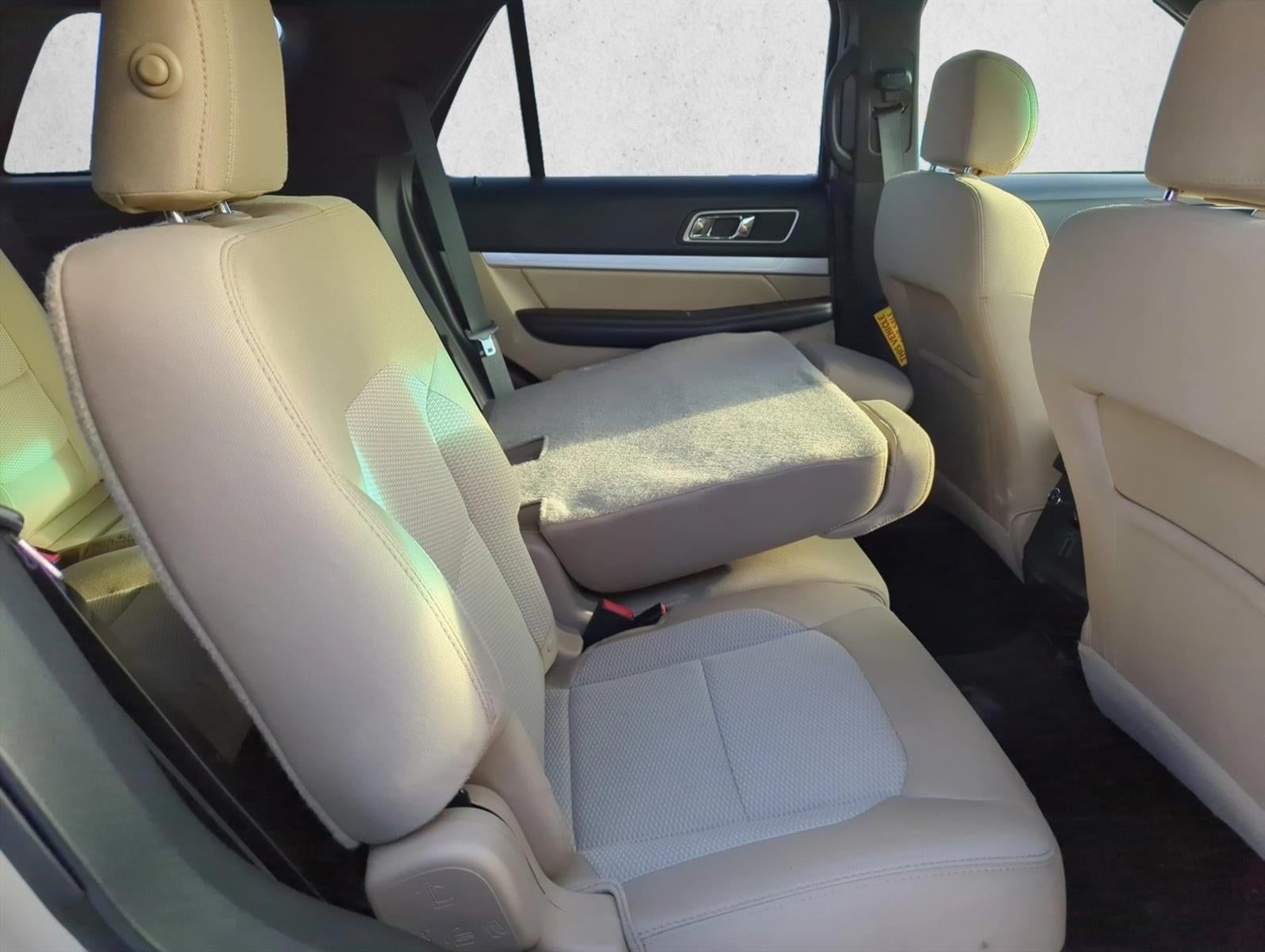 2017 Ford Explorer XLT FWD