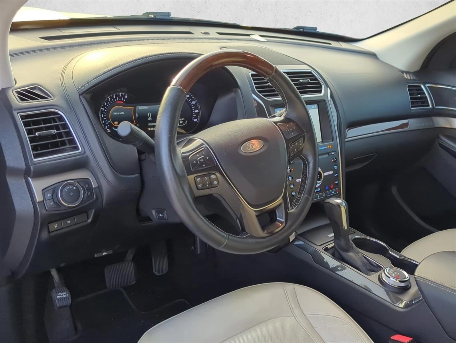 2019 Ford Explorer Platinum 4WD