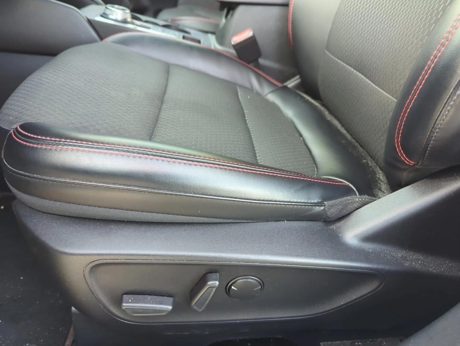 2023 Ford Escape ST-Line FWD