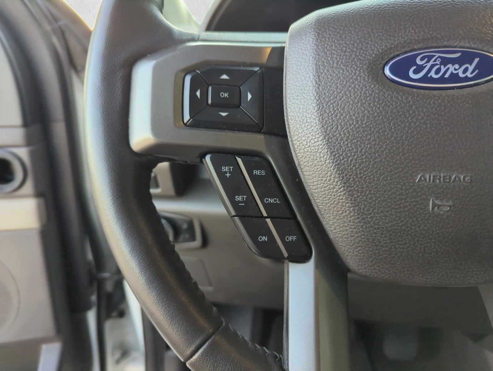 2021 Ford Expedition XLT 4x2