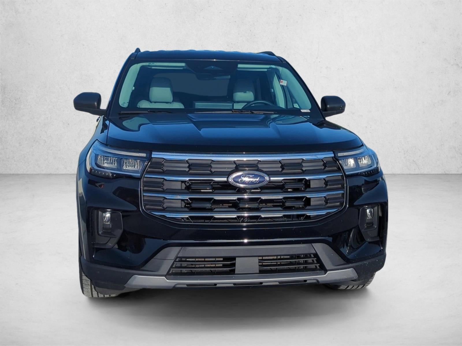 2025 Ford Explorer Active RWD