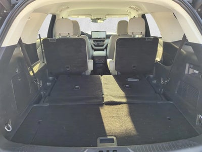 2025 Ford Explorer Active RWD