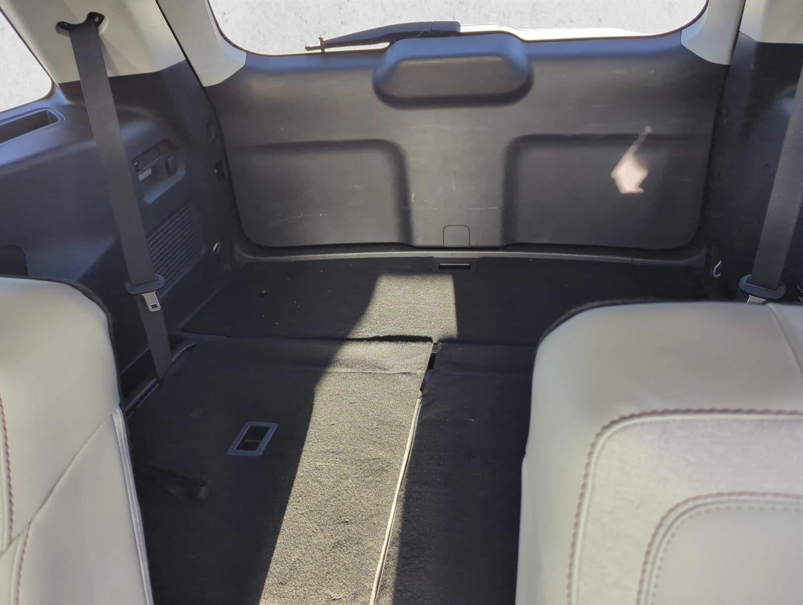 2025 Ford Explorer Active RWD