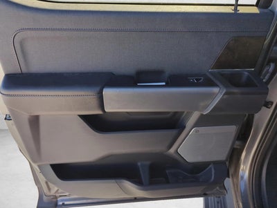 2023 Ford F-150 Lightning LARIAT 4WD SuperCrew 5.5' Box