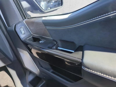 2022 Ford F-150 Lightning Platinum 4WD SuperCrew 5.5' Box