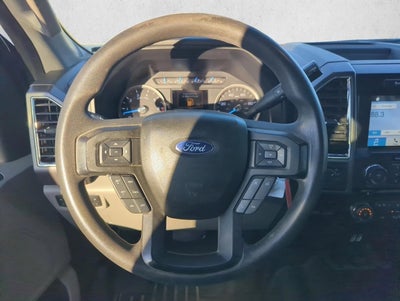 2017 Ford Super Duty F-250 SRW XLT 4WD Crew Cab 6.75' Box