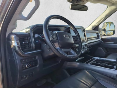 2024 Ford Super Duty F-250 SRW LARIAT 4WD Crew Cab 6.75' Box