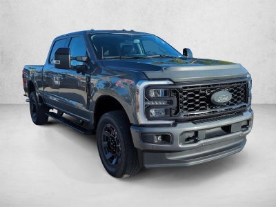 2024 Ford Super Duty F-250 SRW LARIAT 4WD Crew Cab 6.75' Box
