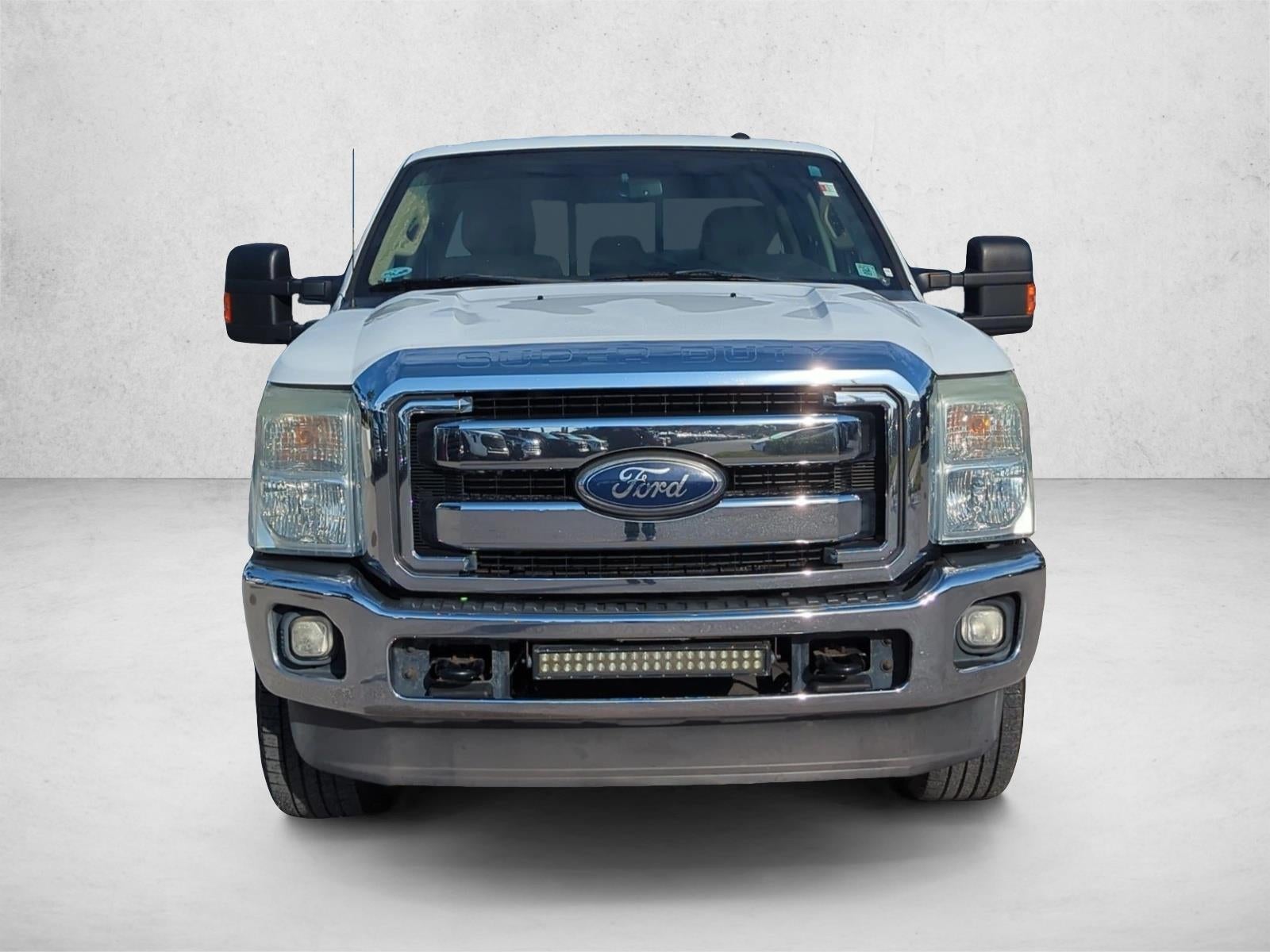 2011 Ford Super Duty F-250 SRW 4WD Crew Cab 6-3/4 Ft Box Lariat
