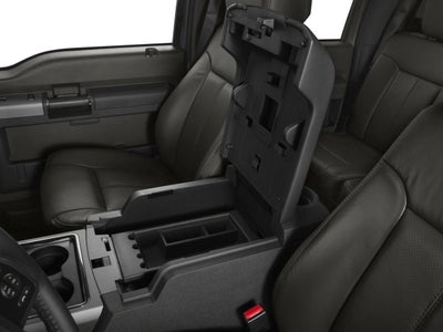 2016 Ford Super Duty F-350 DRW 4WD Crew Cab 8 Ft Box Lariat