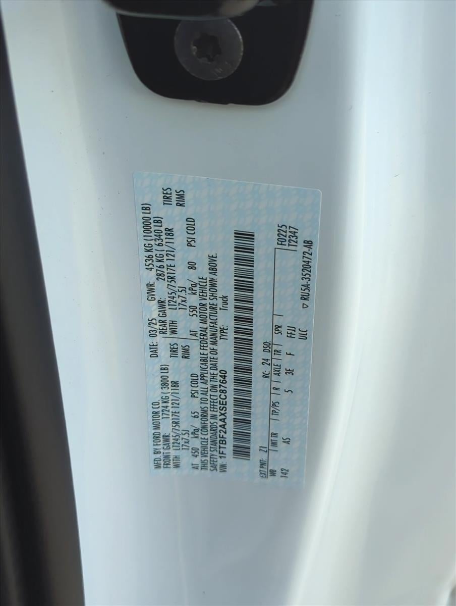 2025 Ford Super Duty F-250 SRW XL 2WD Reg Cab 8' Box