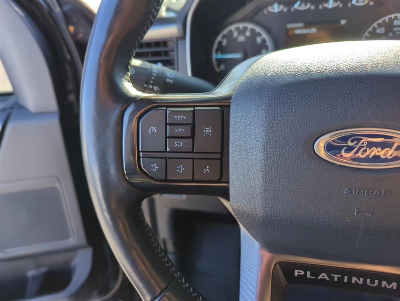 2023 Ford F-150 XL 2WD SuperCrew 5.5' Box