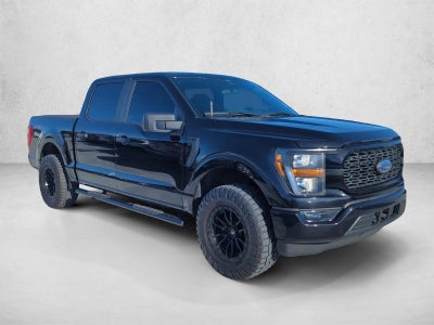 2023 Ford F-150 XL 2WD SuperCrew 5.5' Box