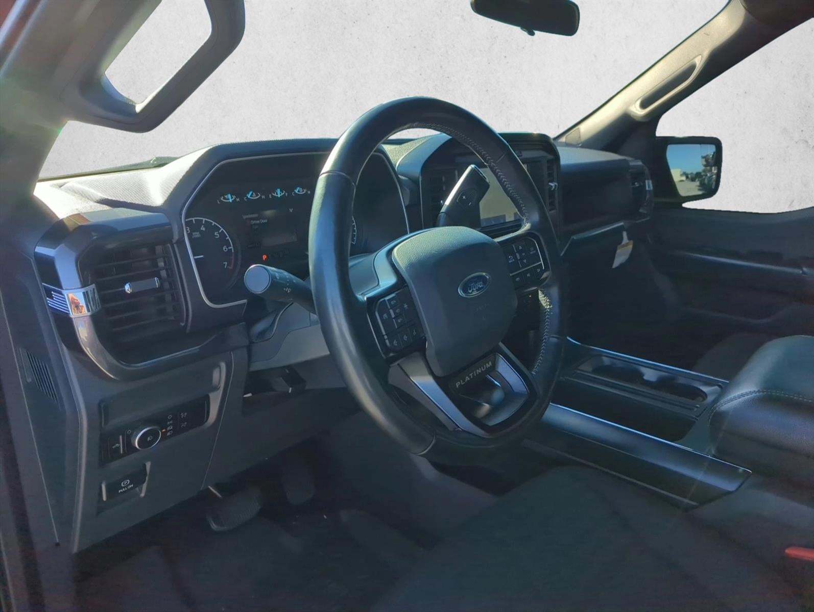 2023 Ford F-150 XL 2WD SuperCrew 5.5' Box