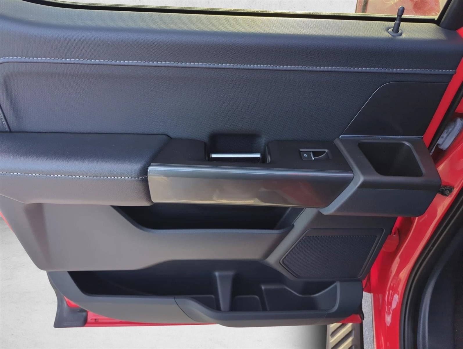 2022 Ford F-150 XLT 2WD SuperCrew 5.5' Box