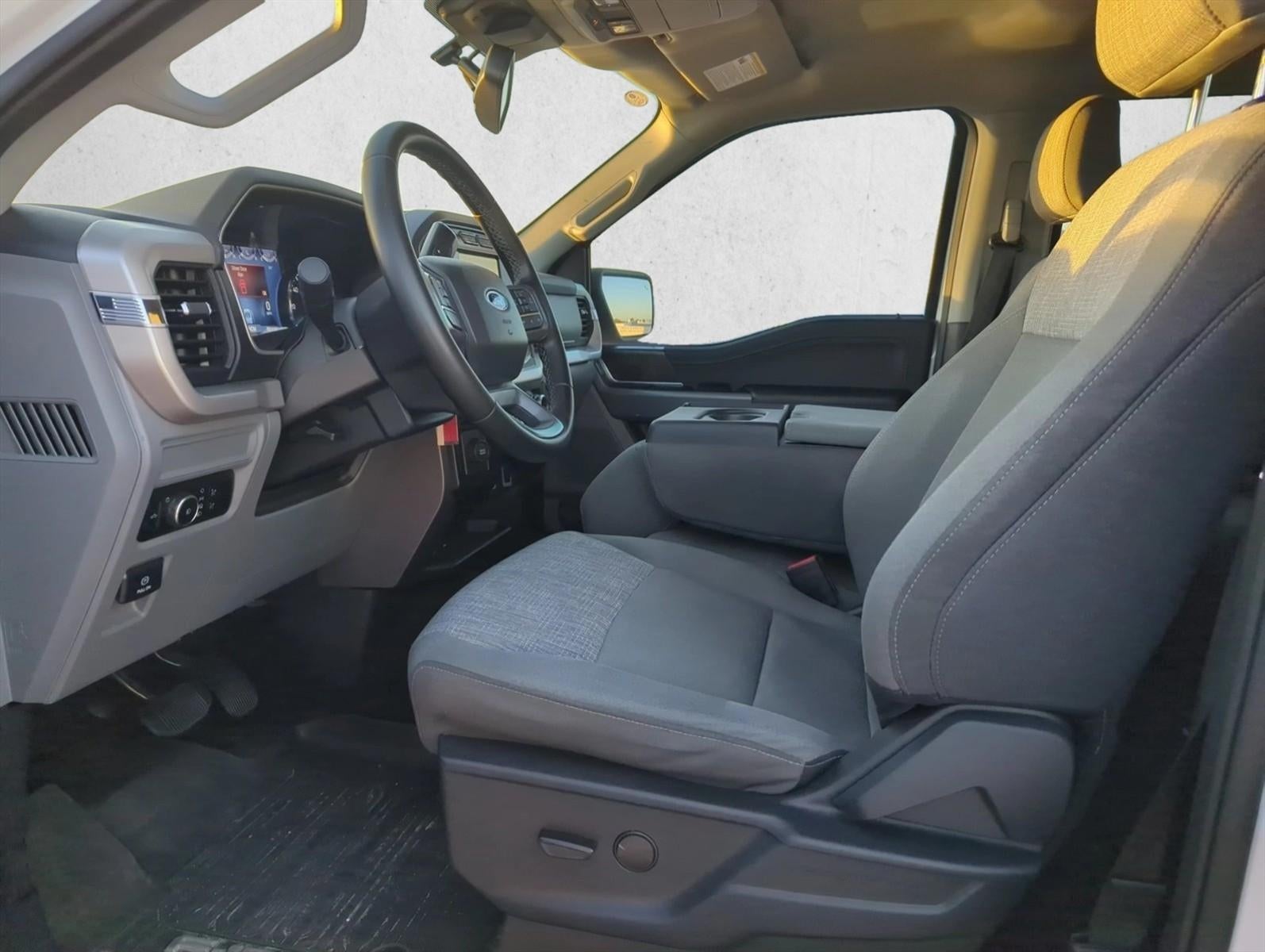 2023 Ford F-150 XLT 2WD SuperCrew 5.5' Box