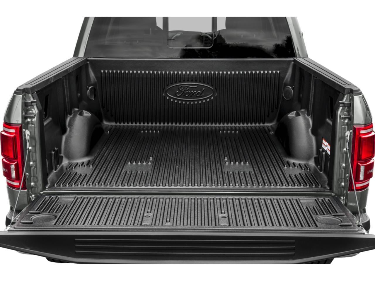 2015 Ford F-150 4WD SuperCrew 5-1/2 Ft Box XLT