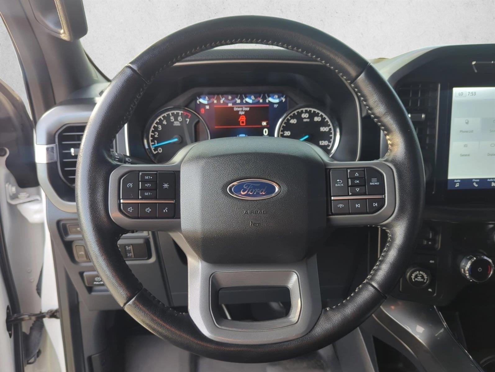 2022 Ford F-150 XLT 4WD SuperCrew 5.5' Box