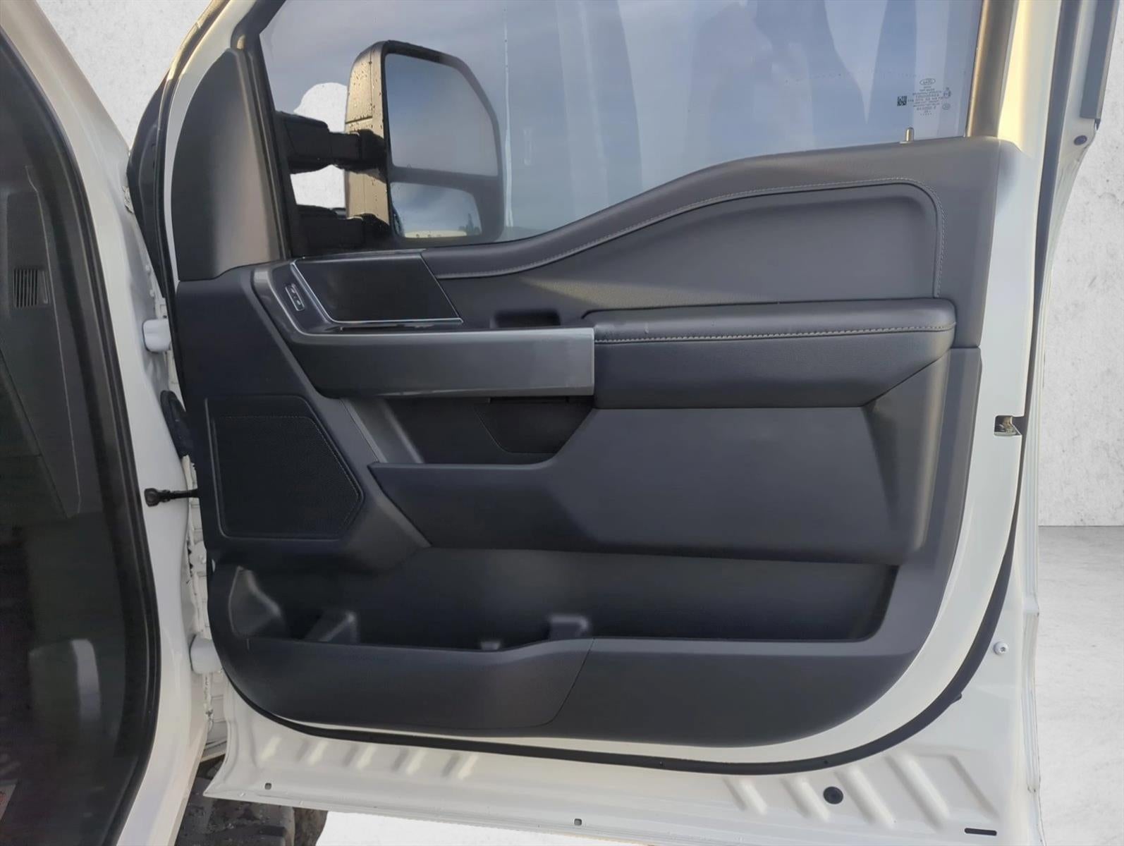 2022 Ford F-150 XLT 4WD SuperCrew 5.5' Box