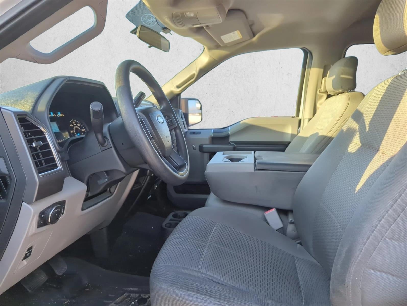 2016 Ford F-150 4WD SuperCrew 5-1/2 Ft Box XLT