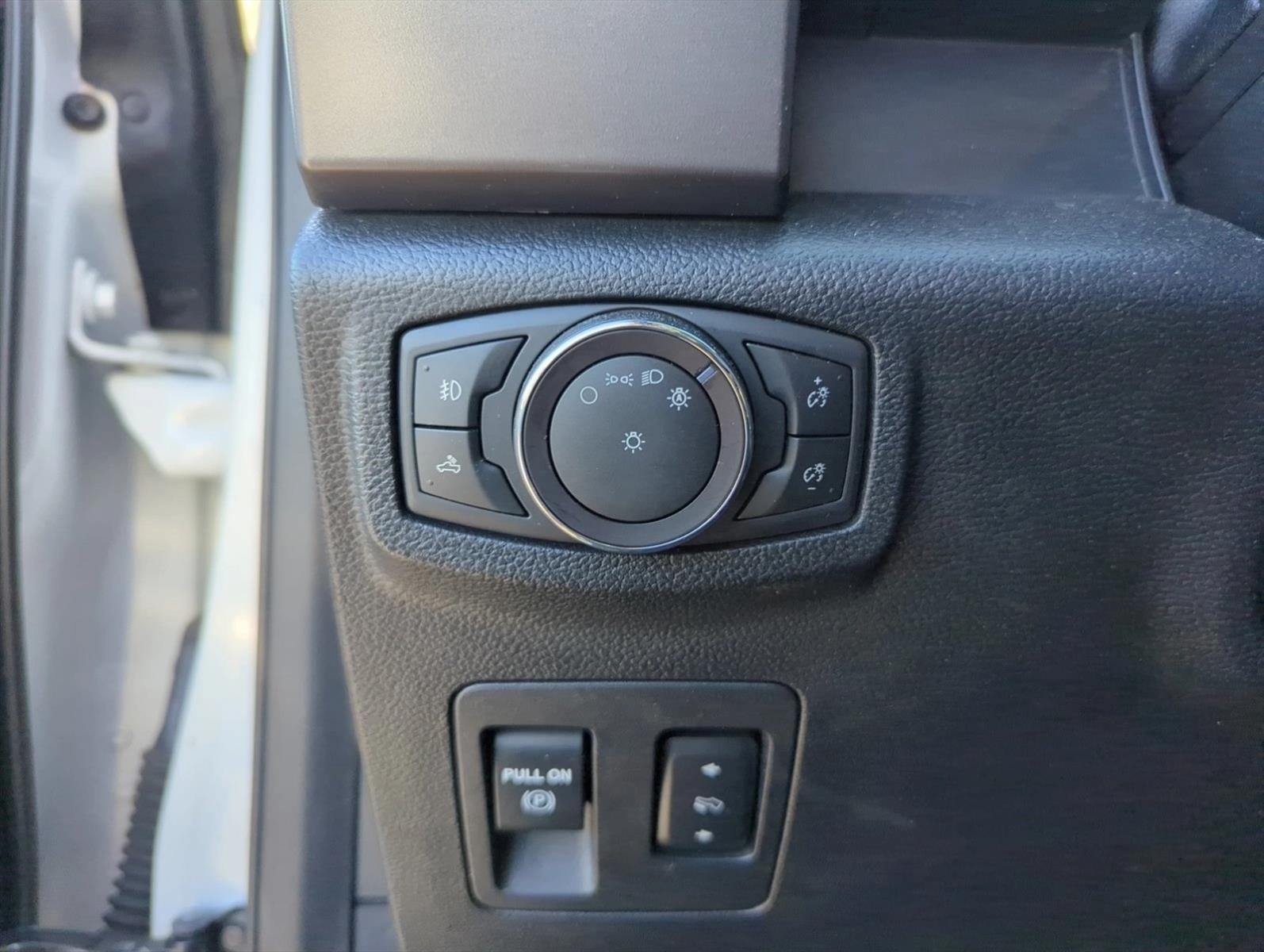2019 Ford F-150 XLT 4WD SuperCrew 5.5' Box