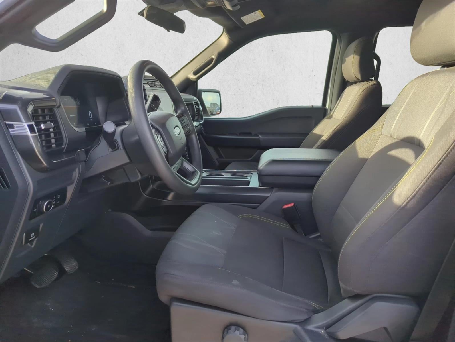 2024 Ford F-150 STX 2WD SuperCrew 5.5' Box