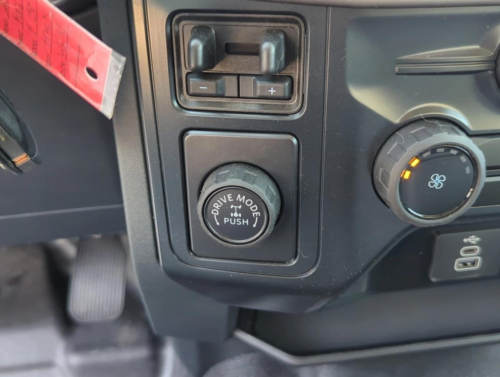 2026 Ford F-150 XL 2WD SuperCab 6.5' Box