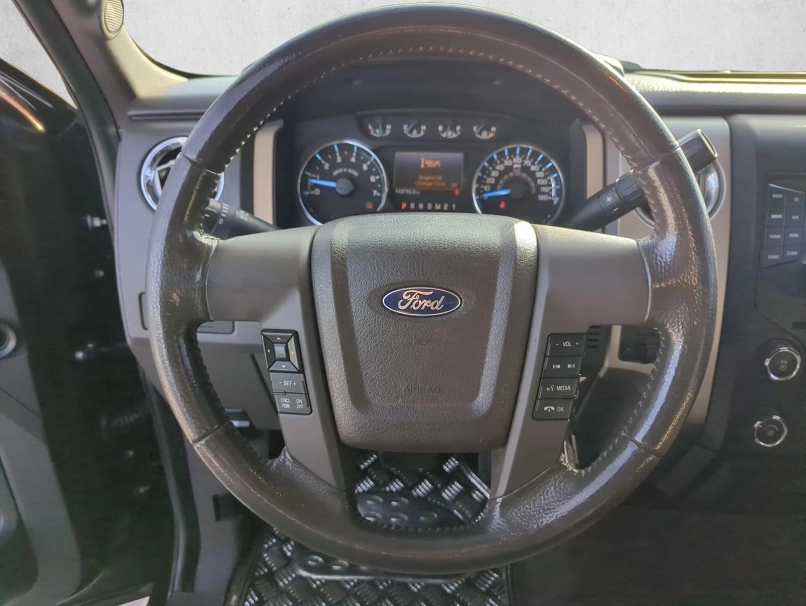 2013 Ford F-150 2WD SuperCab 6-1/2 Ft Box XLT