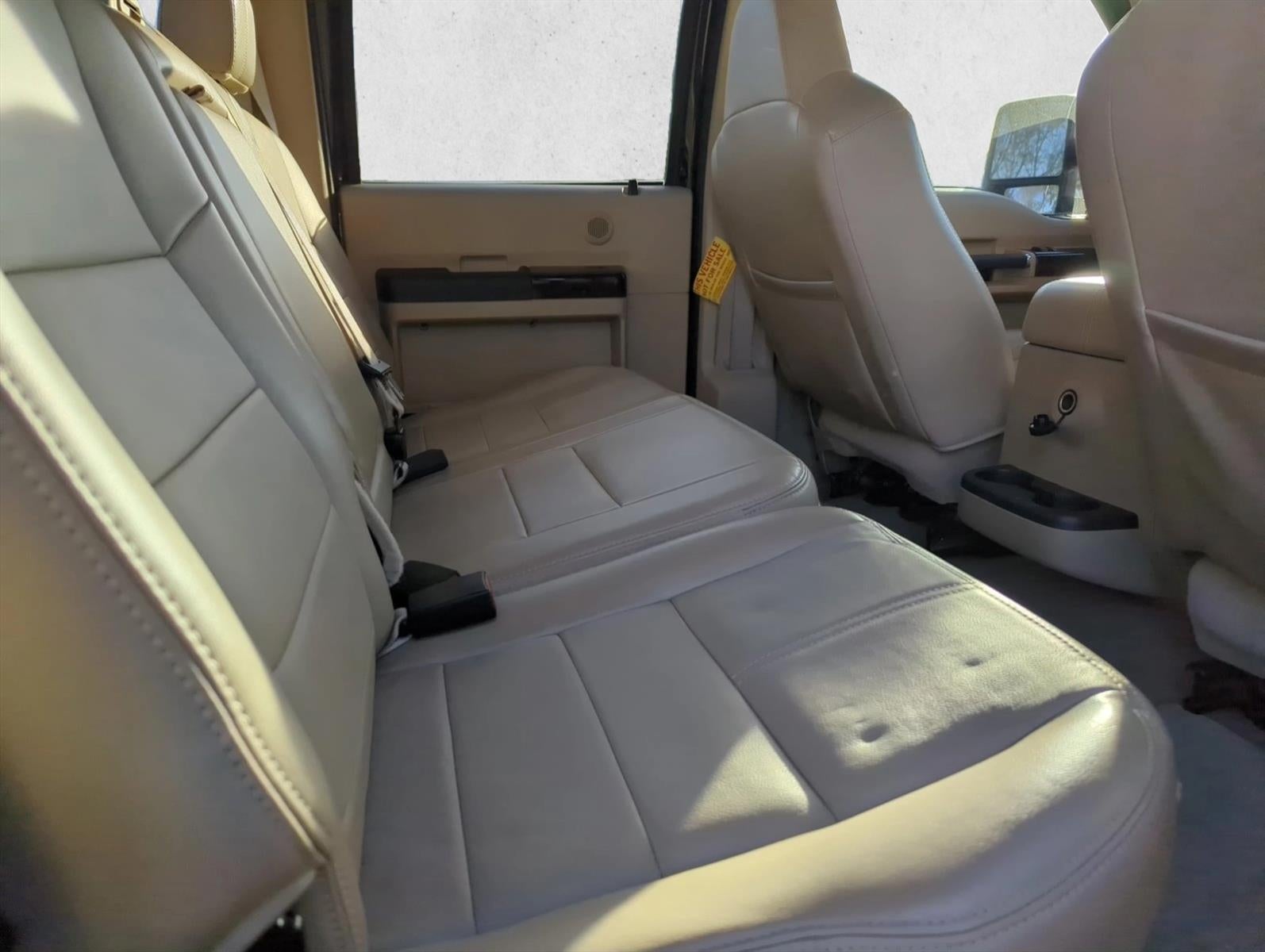 2010 Ford Super Duty F-350 DRW 4WD Crew Cab 8 Ft Box Lariat