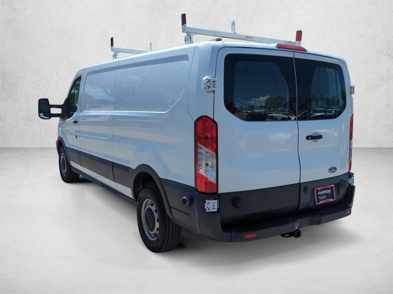 2018 Ford Transit Van T-250 148" Low Rf 9000 GVWR Swing-Out RH Dr