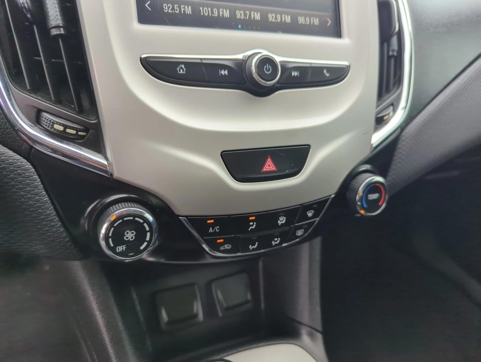 2018 Chevrolet Cruze Sedan LS (Automatic)