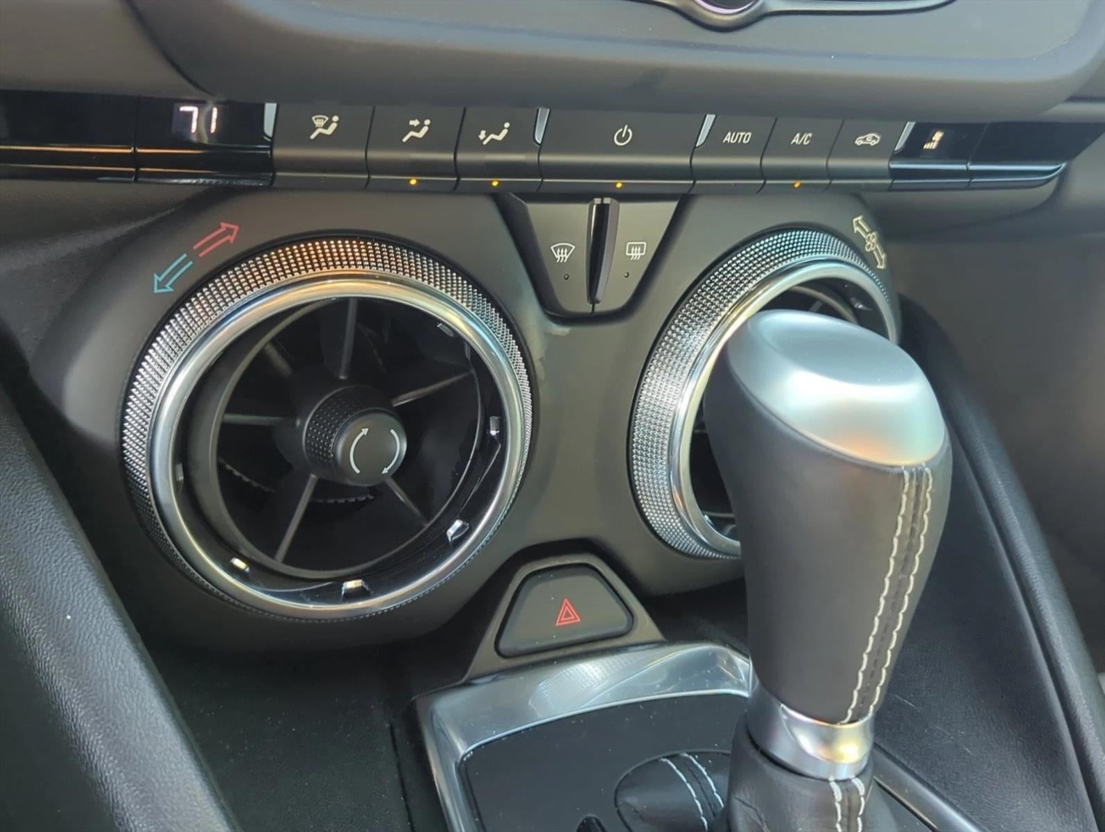 2024 Chevrolet Camaro 2dr Convertible 1LT