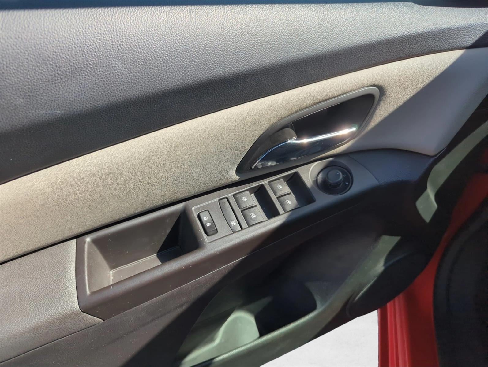 2016 Chevrolet Cruze Limited Sedan LS (Automatic)