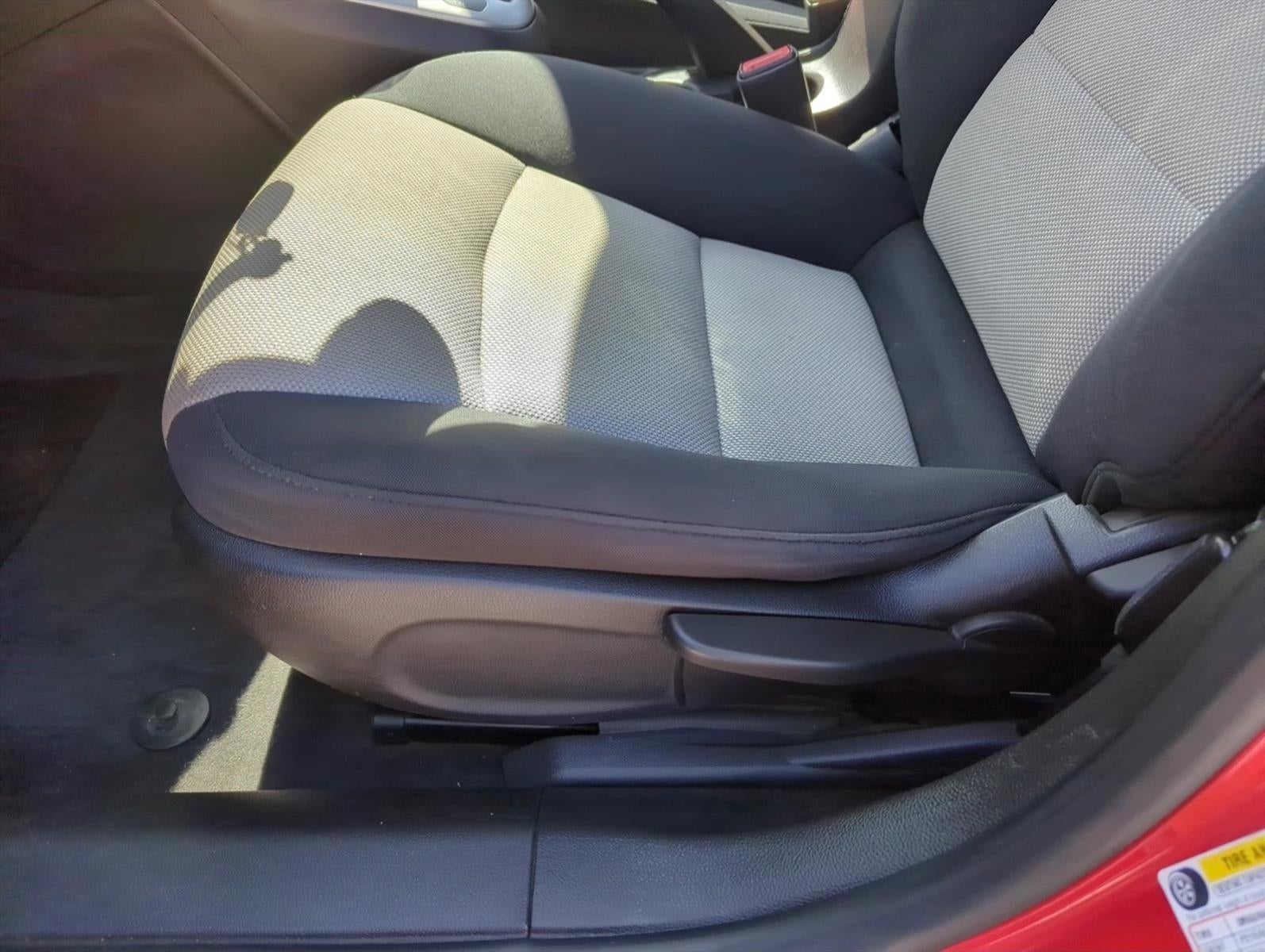 2016 Chevrolet Cruze Limited Sedan LS (Automatic)