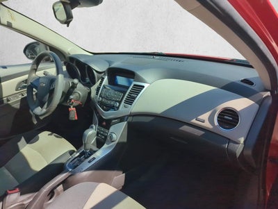 2016 Chevrolet Cruze Limited Sedan LS (Automatic)