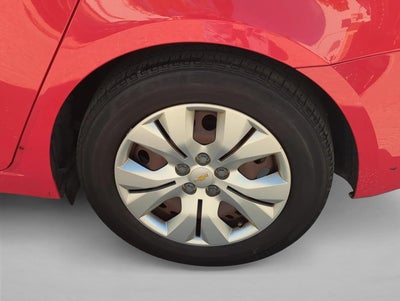 2016 Chevrolet Cruze Limited Sedan LS (Automatic)